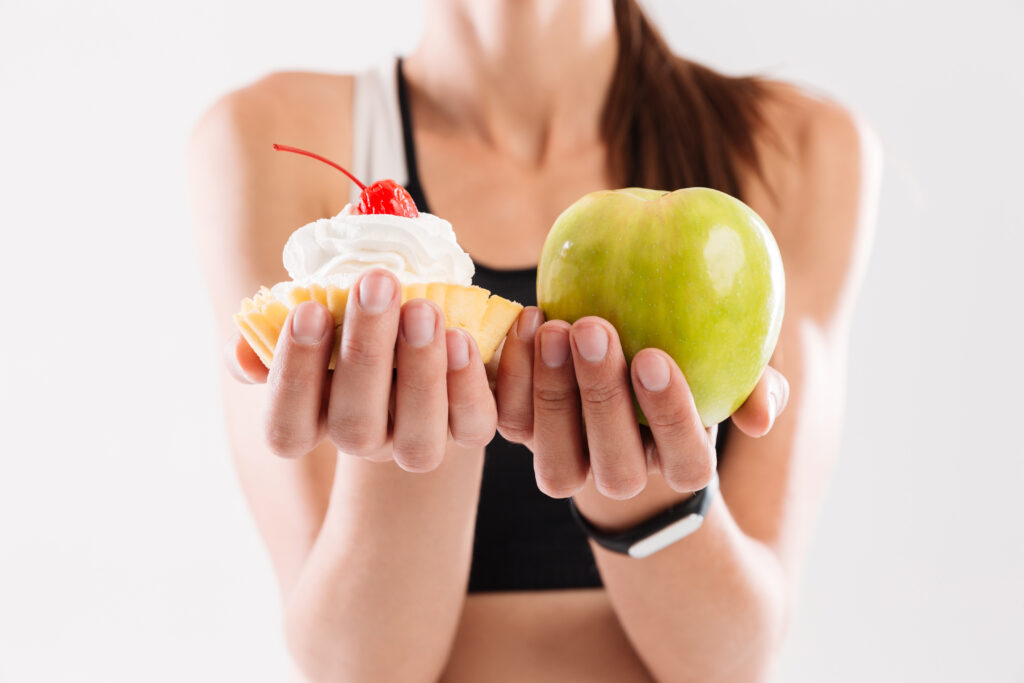 Eating Apple Empty Stomach Benefits